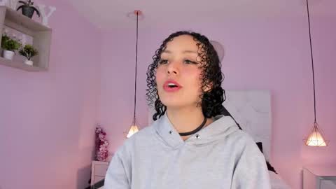 Snapshot of vivi_gh1 chatting on November 2025 03:39:02 AM Vivi online show from November 2025 03:39:02 AM