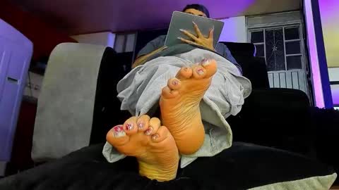 Snapshot of vivi_honey_ chatting on October 2025 11:23:01 PM IGkarol navarret3 online show from October 2025 11:23:01 PM