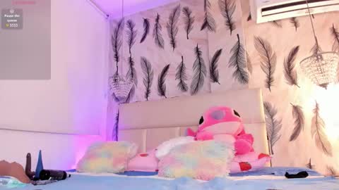 Viviana  online show from November 2025 11:13:01 PM