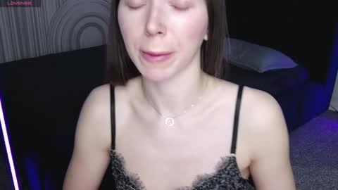 Snapshot of vivian_evans_ chatting on January 2025 07:29:01 AM Vivian Evans online show from January 2025 07:29:01 AM