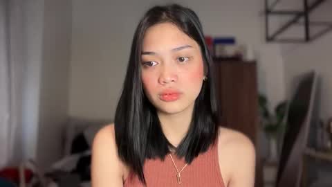 Vivian online show from February 2026 12:33:02 AM