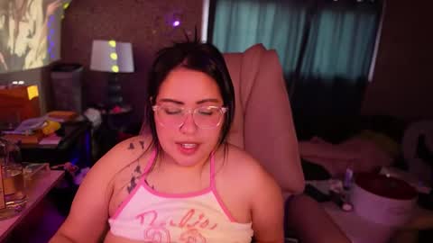 Snapshot of vivianaortega chatting on April 2026 10:11:02 PM Vivi online show from April 2026 10:11:02 PM