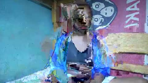 Snapshot of viviane0812 chatting on February 2025 07:07:01 PM viviane0812 online show from February 2025 07:07:01 PM