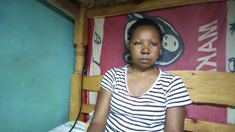 Snapshot of viviane0812 chatting on February 2025 11:15:01 PM viviane0812 online show from February 2025 11:15:01 PM