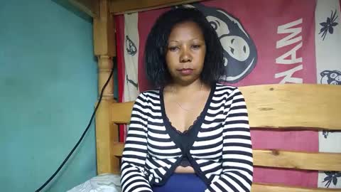 Snapshot of viviane0812 chatting on March 2025 03:49:01 PM viviane0812 online show from March 2025 03:49:01 PM