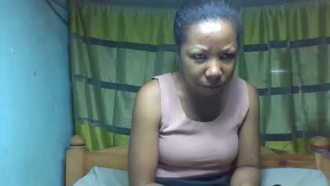Snapshot of viviane0812 chatting on September 2025 11:01:02 AM viviane0812 online show from September 2025 11:01:02 AM