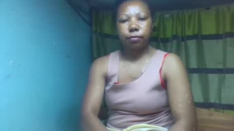 Snapshot of viviane0812 chatting on October 2025 01:03:01 AM viviane0812 online show from October 2025 01:03:01 AM