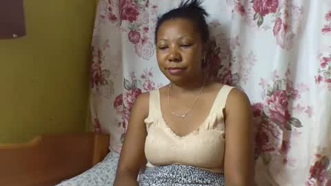 Snapshot of viviane0812 chatting on March 2026 04:57:02 PM viviane0812 online show from March 2026 04:57:02 PM