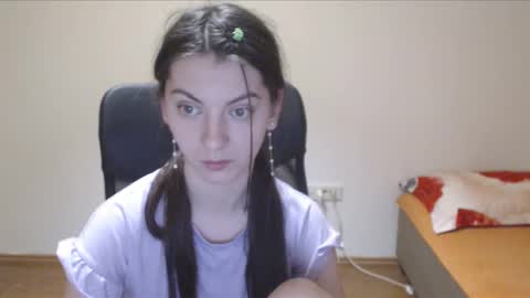 Vivian Gray online show from December 2024 02:13:02 AM