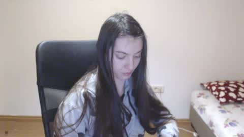 Vivian Gray online show from January 2025 07:42:01 PM