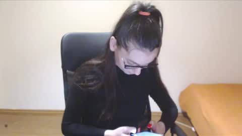 Vivian Gray online show from February 2025 04:58:02 PM