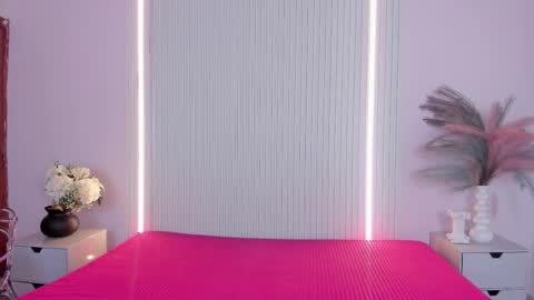 Snapshot of vivianowen9 chatting on March 2026 12:12:01 PM vivianowen9 online show from March 2026 12:12:01 PM