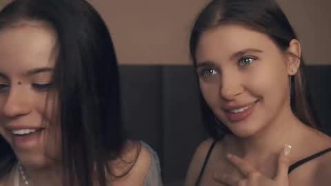 Snapshot of vivid_girls chatting on March 2025 09:18:02 AM Nelly and Mari online show from March 2025 09:18:02 AM