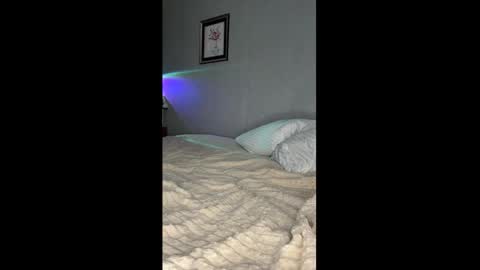 Vivien online show from March 2026 04:20:01 PM