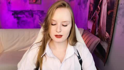 Vivien online show from May 2026 05:23:01 AM