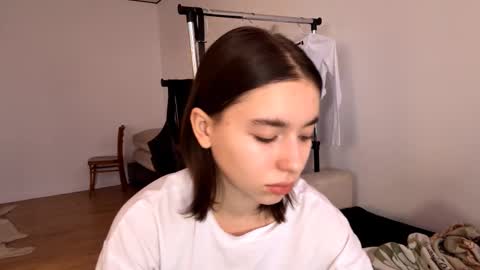 Snapshot of viviennebreihan chatting on January 2026 10:08:02 AM Vivi online show from January 2026 10:08:02 AM