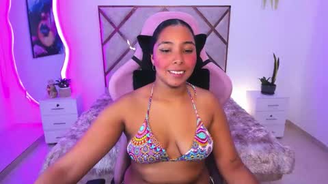 Snapshot of vivihoney69 chatting on March 2026 04:40:02 AM vivi online show from March 2026 04:40:02 AM