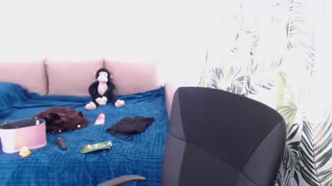 Snapshot of viviroses chatting on July 2026 03:03:02 PM ViviRoses online show from July 2026 03:03:02 PM