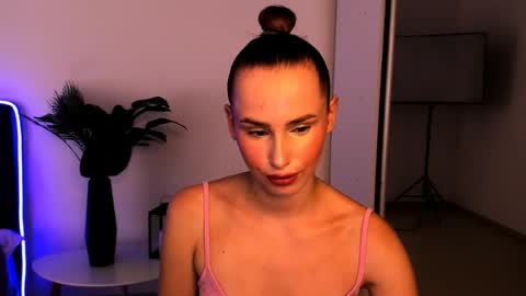 vivistar65 online show from June 2026 01:24:02 PM