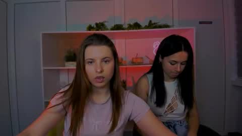 Snapshot of vivy_star chatting on October 2025 07:01:02 PM vivy_star online show from October 2025 07:01:02 PM