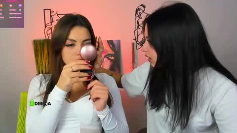 Snapshot of vivy_star chatting on October 2025 08:37:01 AM vivy_star online show from October 2025 08:37:01 AM