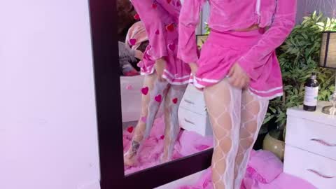 Snapshot of vixen_flutter chatting on May 2026 11:18:01 AM Vixen online show from May 2026 11:18:01 AM
