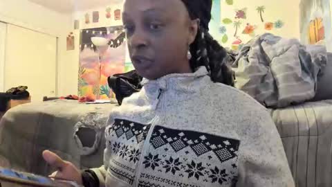 Snapshot of vixenfyre chatting on November 2025 06:51:01 PM Vixen Fyre online show from November 2025 06:51:01 PM