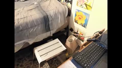 Snapshot of vixenfyre chatting on February 2026 03:44:01 AM Vixen Fyre online show from February 2026 03:44:01 AM