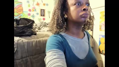 Snapshot of vixenfyre chatting on February 2026 03:51:02 AM Vixen Fyre online show from February 2026 03:51:02 AM