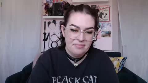 Snapshot of vixinvvitch chatting on September 2025 04:41:01 PM VIXIN online show from September 2025 04:41:01 PM