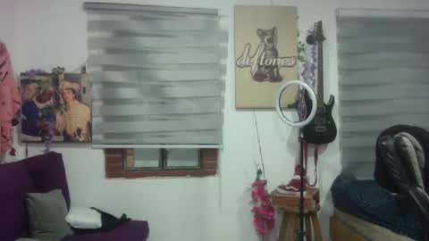 vl21cm online show from April 2026 06:44:02 AM