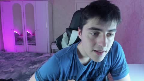 Snapshot of vlad1605 chatting on January 2025 10:17:02 PM Martin online show from January 2025 10:17:02 PM