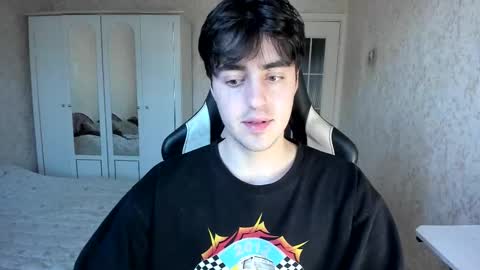 Snapshot of vlad1605 chatting on November 2025 11:00:01 AM Martin online show from November 2025 11:00:01 AM