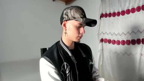 Snapshot of vlad__night chatting on April 2026 04:38:02 AM Vlad online show from April 2026 04:38:02 AM