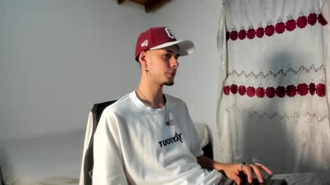 Snapshot of vlad__night chatting on April 2026 03:35:02 AM Vlad online show from April 2026 03:35:02 AM