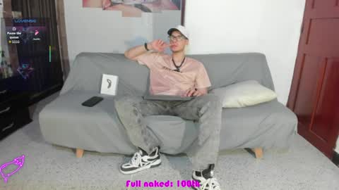Snapshot of vlad__night chatting on May 2026 03:55:02 AM Vlad online show from May 2026 03:55:02 AM