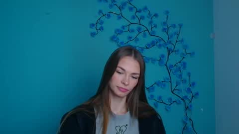 Snapshot of vladaseduction chatting on January 2026 12:19:01 PM Vlada online show from January 2026 12:19:01 PM