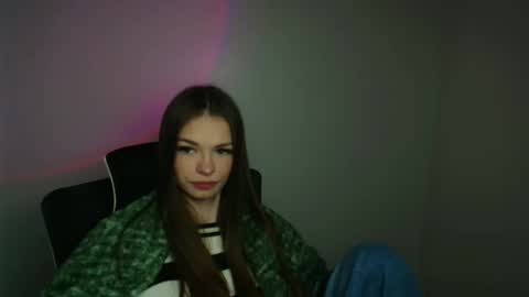 Snapshot of vladaseduction chatting on February 2026 06:20:01 AM Vlada online show from February 2026 06:20:01 AM