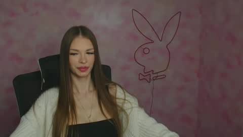 Snapshot of vladaseduction chatting on March 2026 06:32:01 AM Vlada online show from March 2026 06:32:01 AM