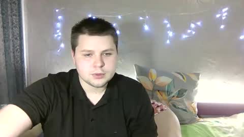 Snapshot of volshebnik_130 chatting on January 2025 05:15:01 PM Volshebnik1302 online show from January 2025 05:15:01 PM