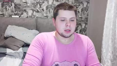 Snapshot of volshebnik_130 chatting on January 2026 02:37:02 AM Volshebnik1302 online show from January 2026 02:37:02 AM