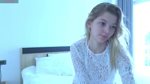 Aliceinst magic crystalll online show from February 2026 03:05:01 AM