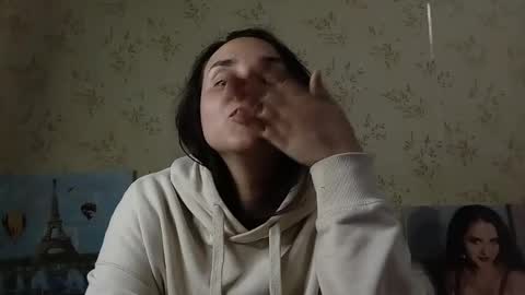 voulezvous_angel online show from April 2026 08:57:02 PM