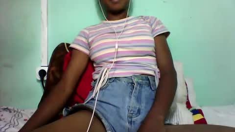 Snapshot of vounialdy chatting on January 2025 02:46:02 PM vounialdy online show from January 2025 02:46:02 PM