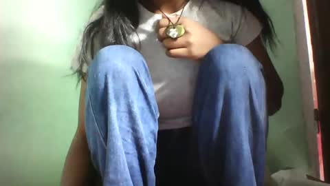 Snapshot of vounialdy chatting on February 2025 10:08:02 AM vounialdy online show from February 2025 10:08:02 AM