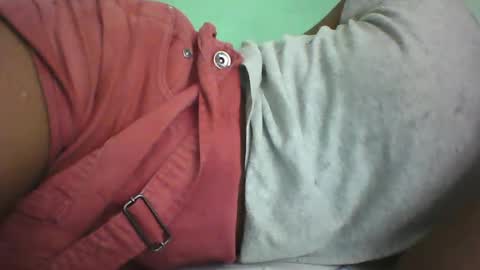 Snapshot of vounialdy chatting on March 2025 04:11:02 PM vounialdy online show from March 2025 04:11:02 PM