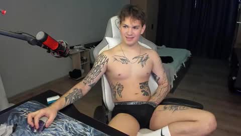 Snapshot of vova_belkin_ chatting on November 2025 10:26:01 AM vova online show from November 2025 10:26:01 AM