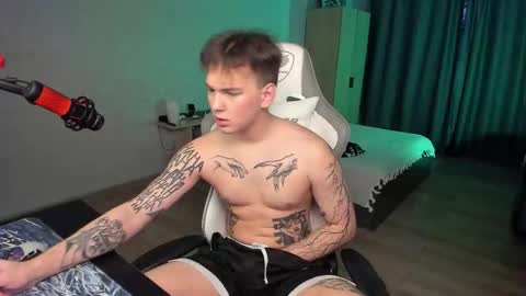 Snapshot of vova_belkin_ chatting on December 2025 12:54:01 PM vova online show from December 2025 12:54:01 PM