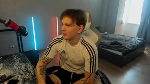 vova_belkin_2 online show from May 2026 10:45:01 AM