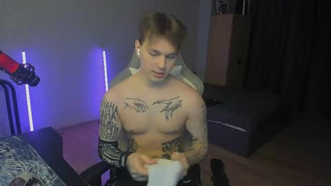 vova_belkin_2 online show from May 2026 05:43:01 PM